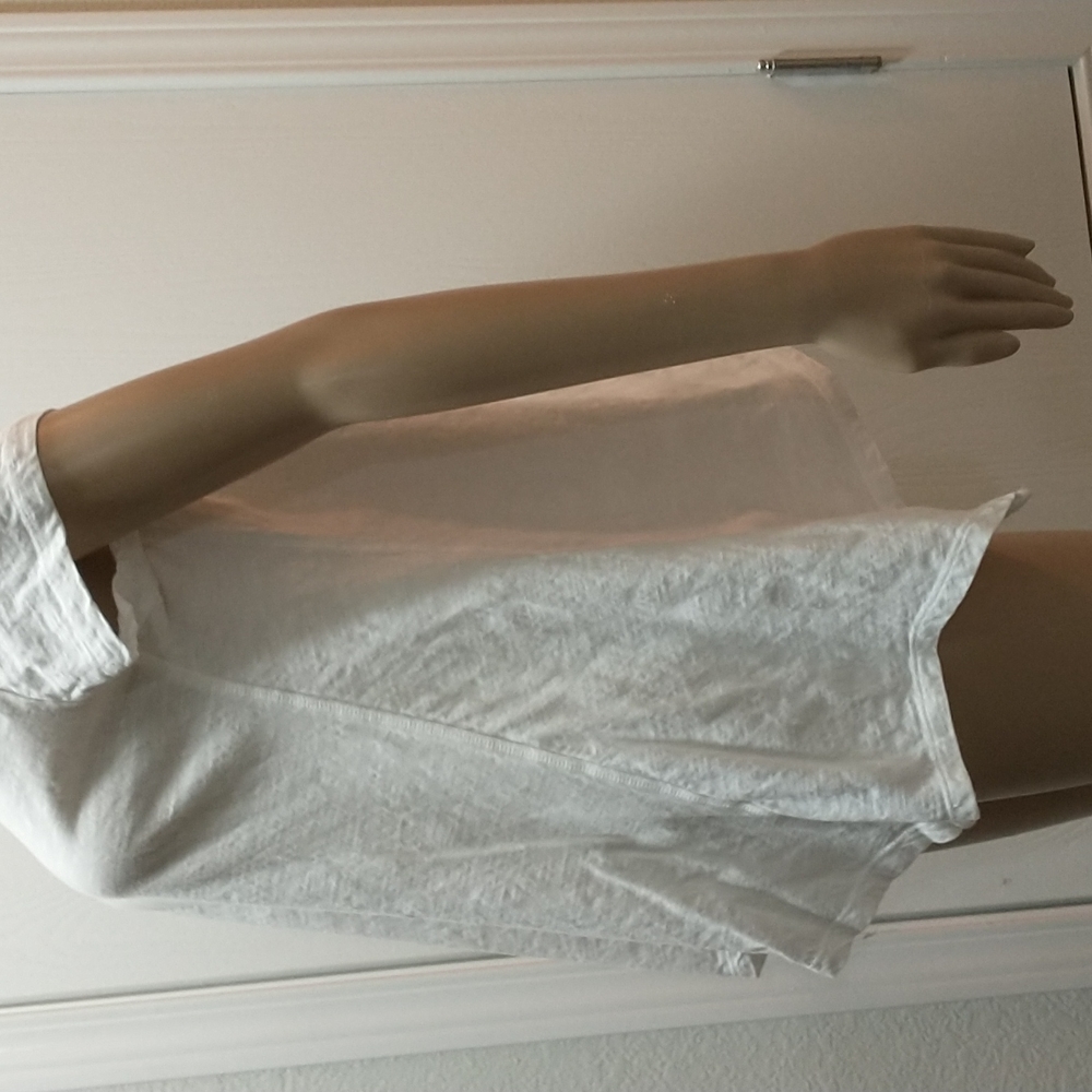 White crew neck top - Picture 2 of 2